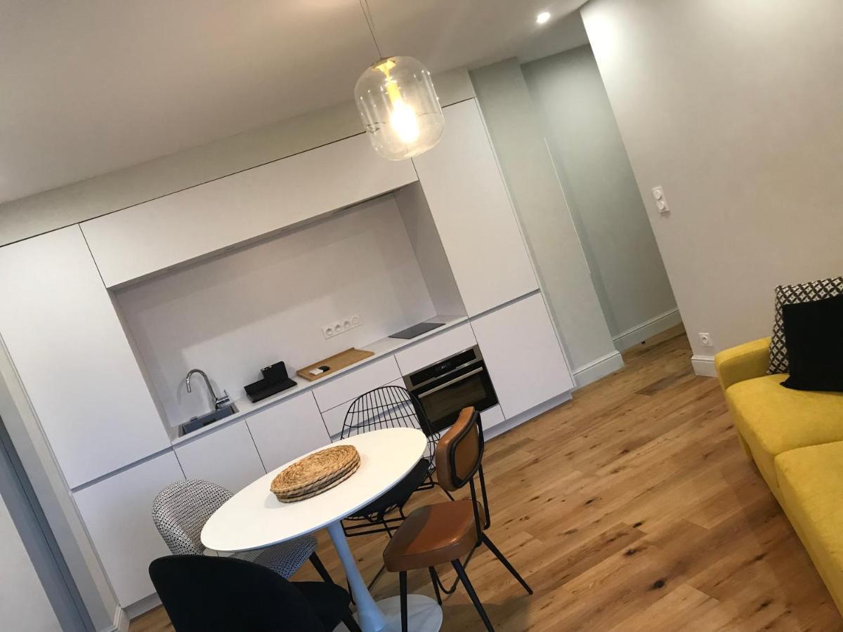 Appartements De Standing - Panate คอร์เต ภายนอก รูปภาพ