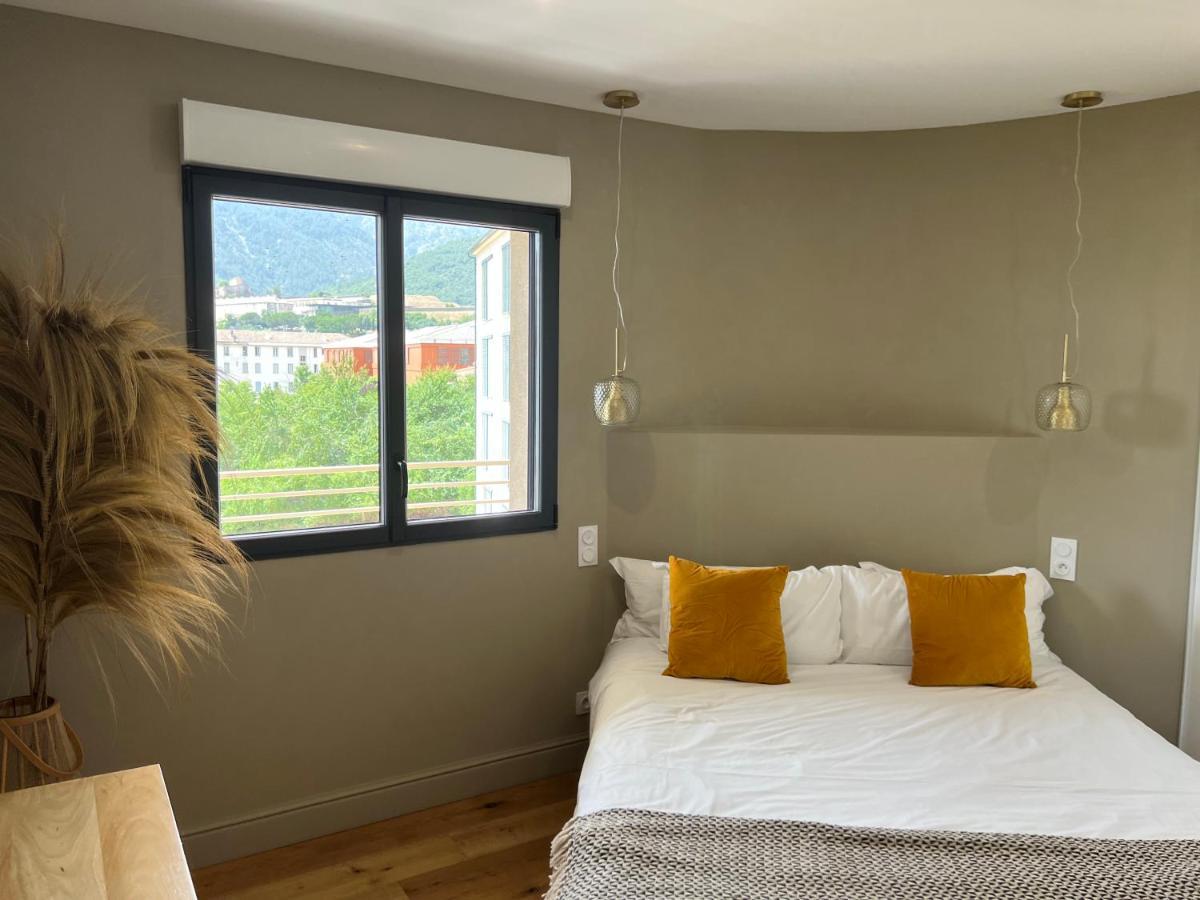 Appartements De Standing - Panate คอร์เต ภายนอก รูปภาพ